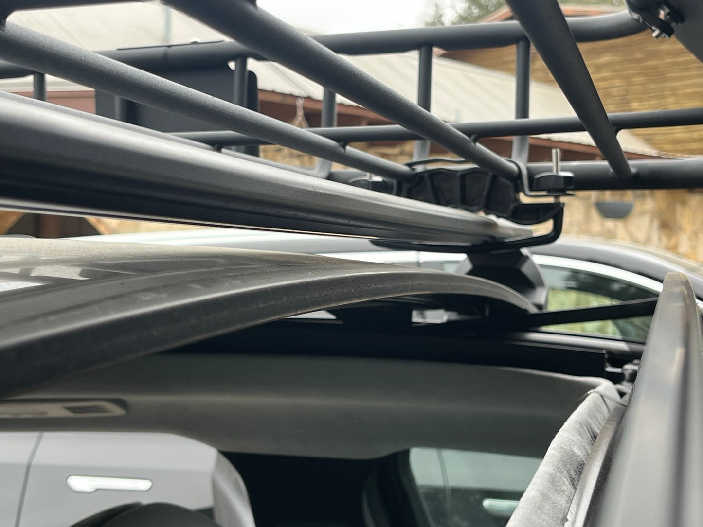 Fisker Ocean Roof Rack Kit (SolarSky Roof Compatible)